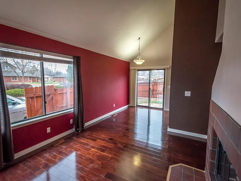 1000 Townley Cir — Photo 10