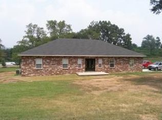 818 Sparksford Dr, Russellville, AR 72802