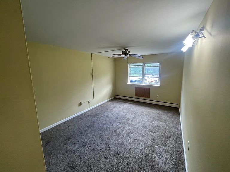 55 Gill Ln #45 — Photo 43
