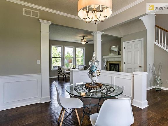 View from Dining Room into Great Room!