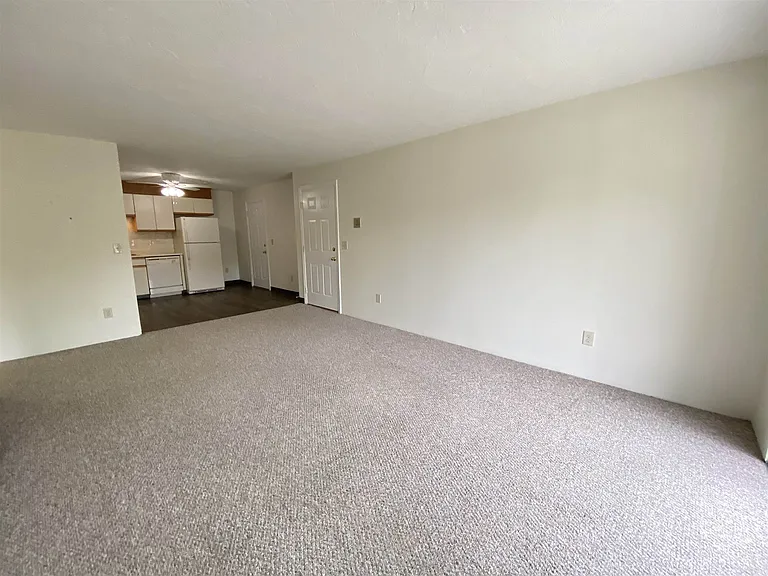 383 Huse Rd #9 — Photo 11