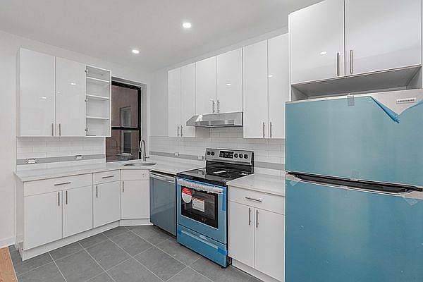 1st image of 30-30 31st St #5