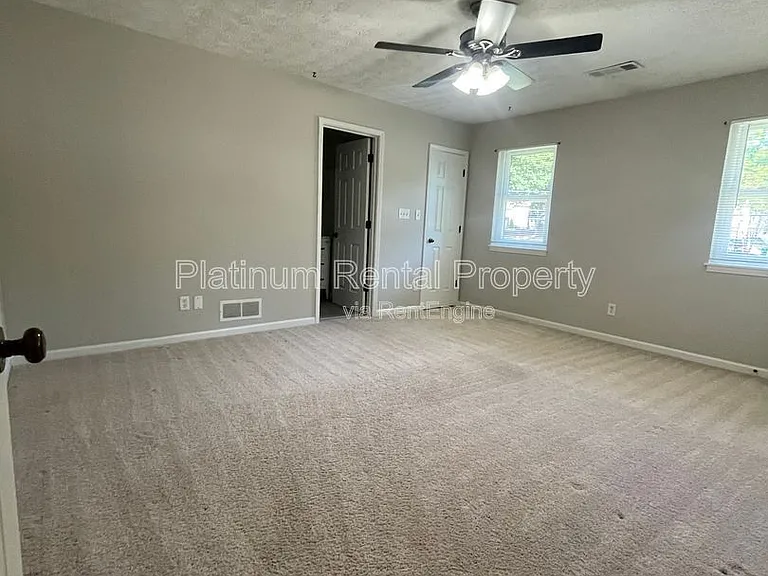 1125 Jamestowne Trl — Photo 27