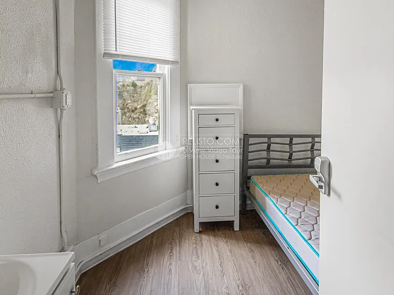 402 Broadway #155 — Photo 2
