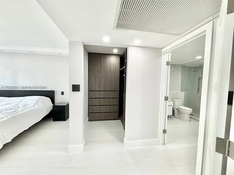2030 S Ocean Dr #806 — Photo 21