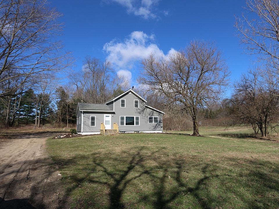 1st image of 2626 7th St
