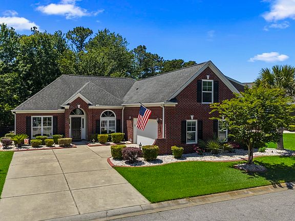 3rd image of 4500 Grovecrest Circle