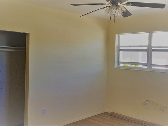 4th image of 8430 Byron Ave APT 5