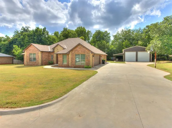 1126 Woodbrook Dr, Purcell, OK 73080