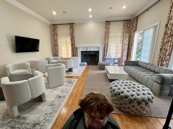 (undisclosed Address), Burlingame, CA 94010
