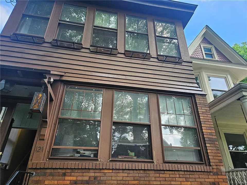 124 Lincoln Ave #2