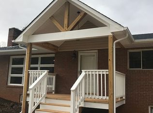 717 Ferndale Dr, Statesville, NC 28677