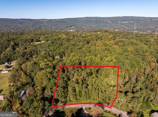 880 Dry Valley Rd, Rossville, GA 30741