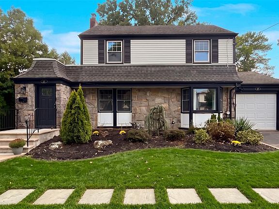 2nd image of 175 Manning Avenue