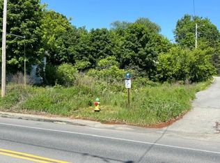726 Main Rd N, Hampden, ME 04444