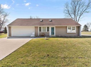 208 S Tamarack St, Laotto, IN 46763