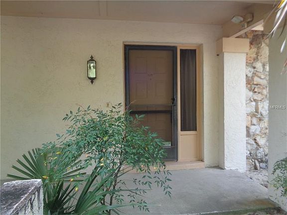 4th image of 1829 Crowley Cir