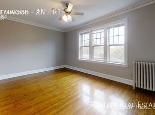 232 Elmwood Ave #1N-R1, Evanston, IL 60202