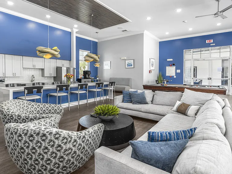 Resident Lounge