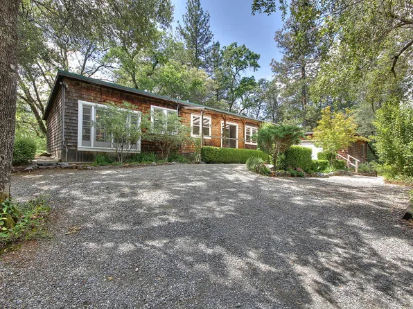 300 Pine Wood Way, Meadow Vista, CA 95722