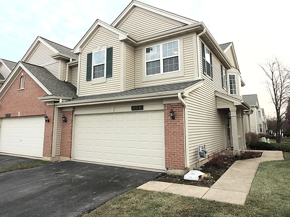 2nd image of 371 Windsong Cir #371