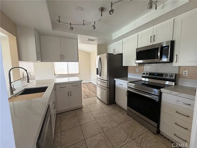 43035 Tennessee Ave — Photo 5