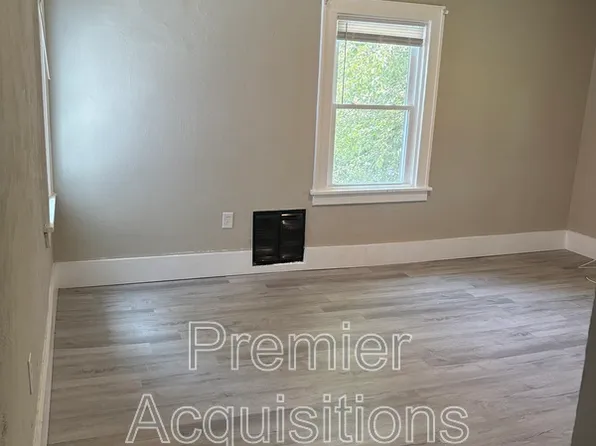 900 Washington Ave, Alton, IL