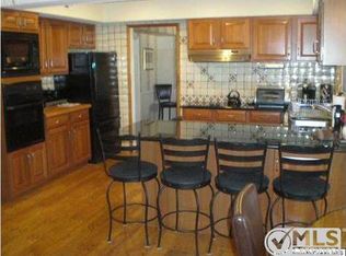 10 Collingwood Rd, Marlboro, NJ 07746