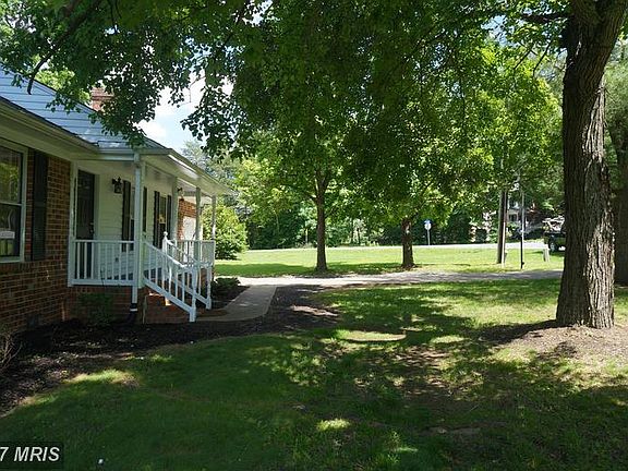 4th image of 1403 Aquia Dr