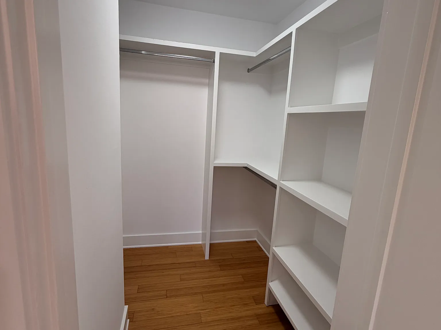 2 bed, 1.5 bath, 850 sqft, $3,195 — Photo 3