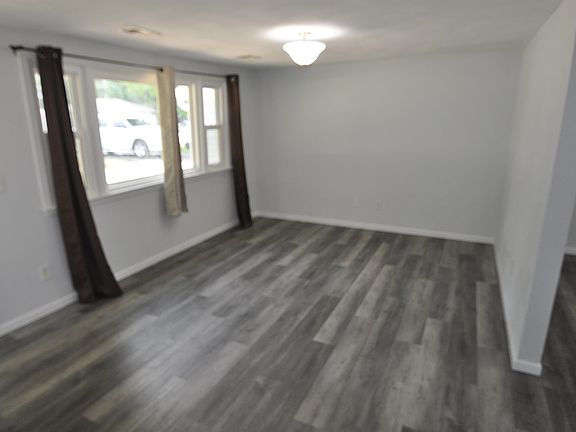 5th image of 25 Liberty Blvd