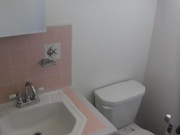 4th image of 12015 Lamanda St #20