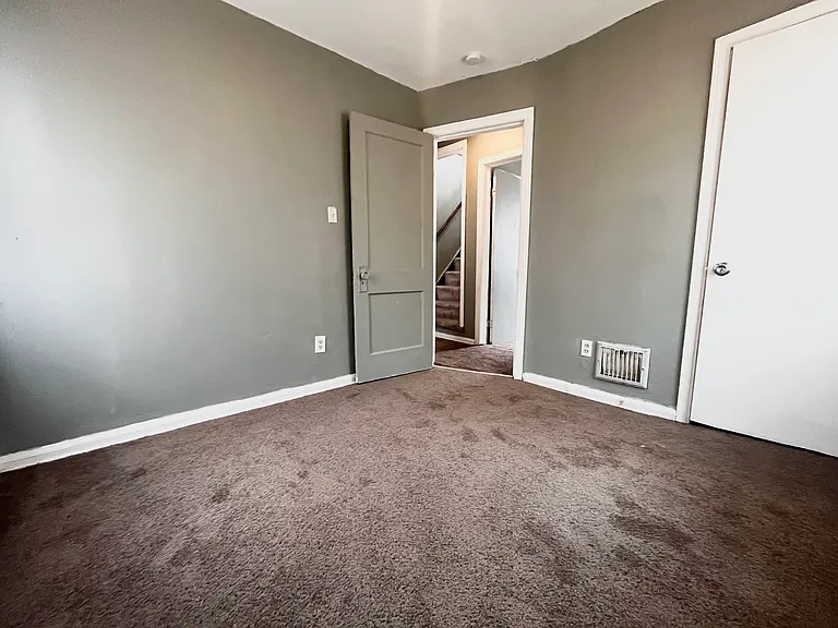 19471 Concord St — Photo 9
