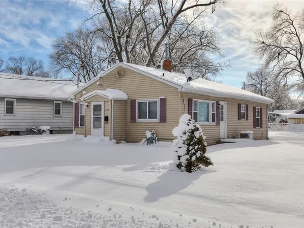 2749 Indianapolis Ave, Des Moines, IA 50317