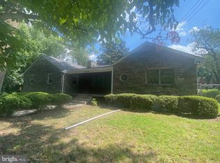 1215 Burketon Rd, Hyattsville, MD 20783