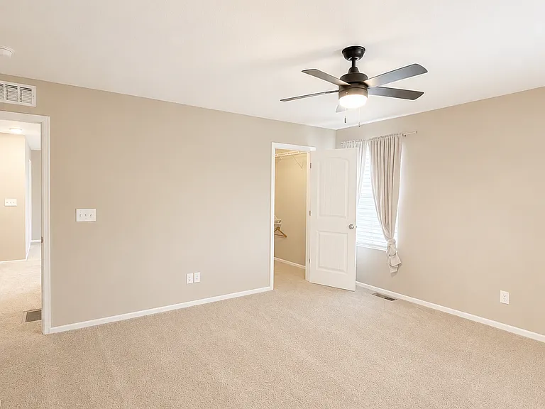 21892 E Quincy Cir — Photo 16