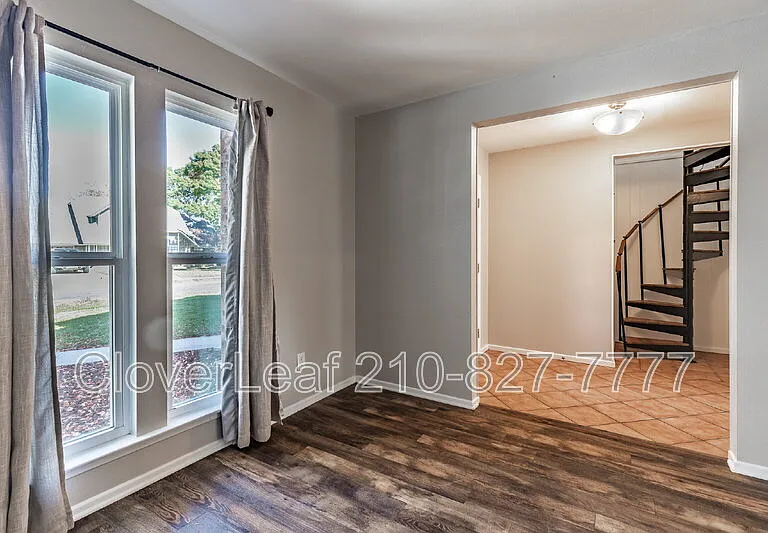 7510 Louisa Allen Ct — Photo 10