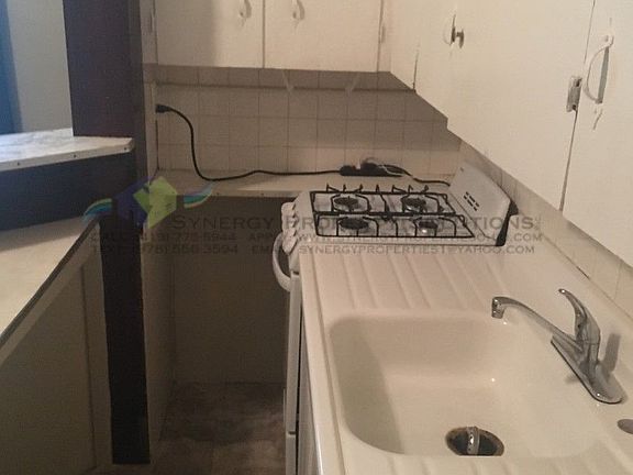 2nd image of 63-65 Penn Ave #63