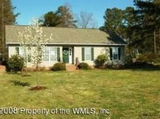 4112 S Riverside Dr, Lanexa, VA 23089