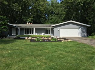 7571 Orchard Hill Ave, Kalamazoo, MI 49009