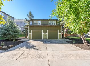 1102 NE Kayak Loop, Bend, OR 97701