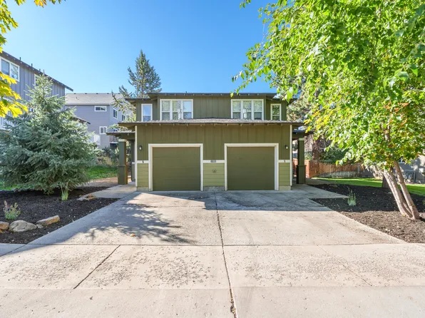 1102 NE Kayak Loop, Bend, OR 97701
