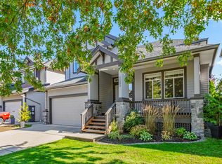 11252 Southgate Rd, Pitt Meadows, BC V3Y 2W3