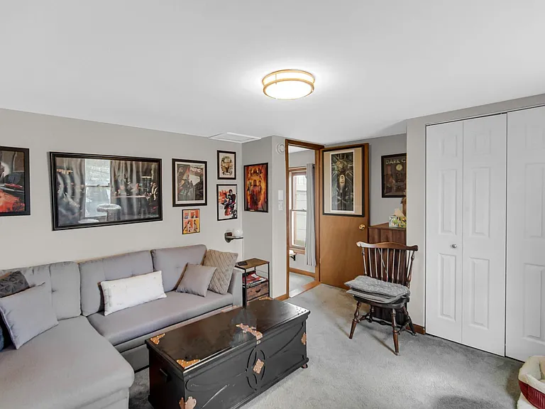 6516 Lyman Ave — Photo 13