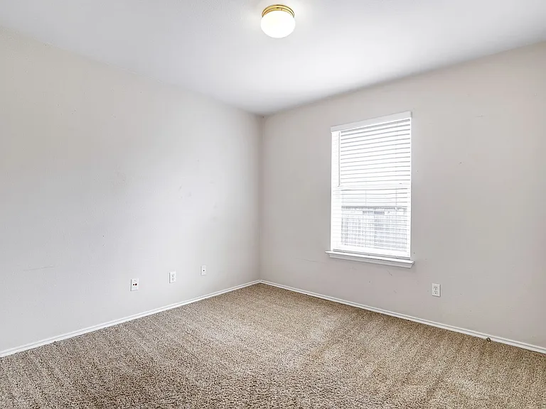 10714 Judie Allen — Photo 18