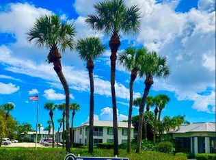 801 SE Central Pkwy APT 3, Stuart, FL 34994