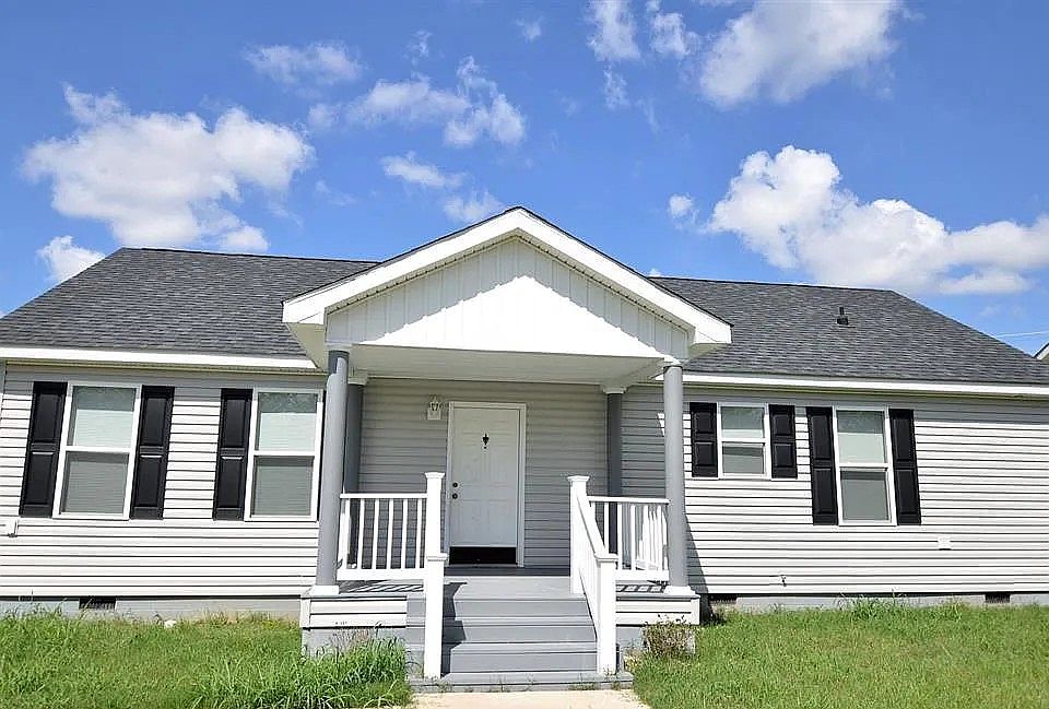 1st image of 4137 Fitzpatrick Blvd