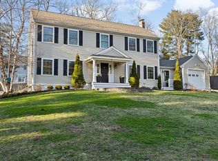 21 Pilgrim Rd, Hingham, MA 02043