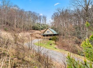 799 Crystal Springs Dr, Fancy Gap, VA 24328