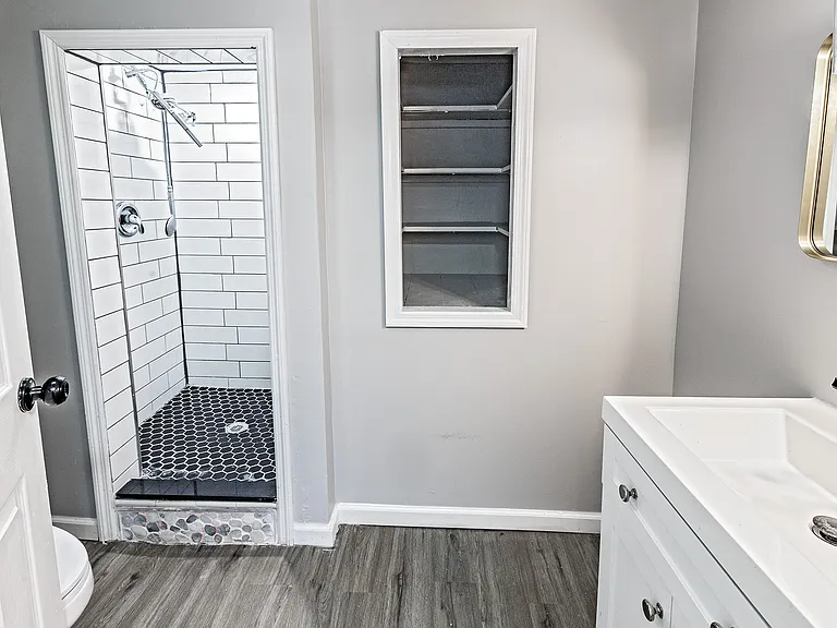 218 Sinnickson St — Photo 5